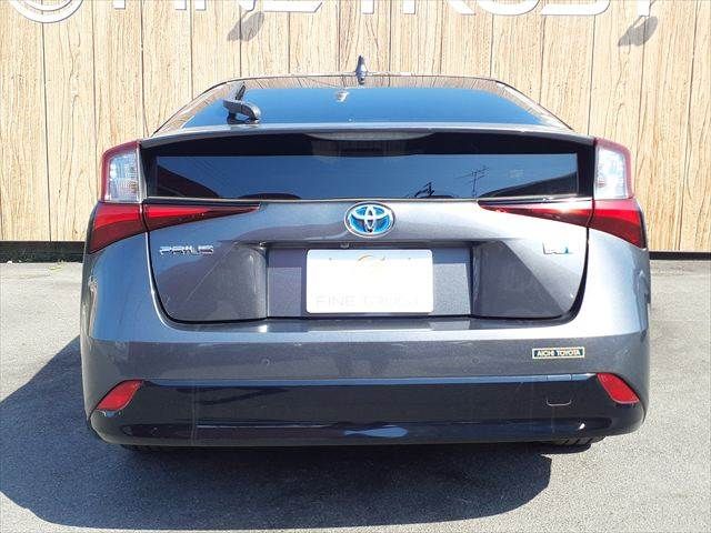 TOYOTA PRIUS 2019 Image 31