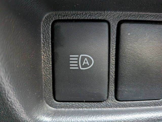 TOYOTA HIACE VAN 2WD 2021 Image 31