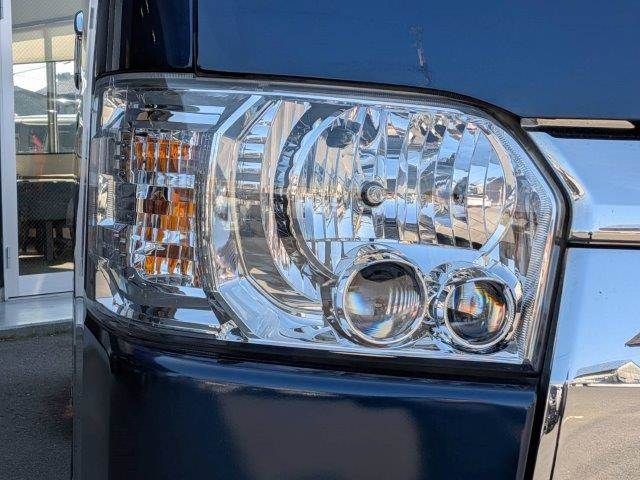 TOYOTA HIACE VAN 2WD 2021 Image 31