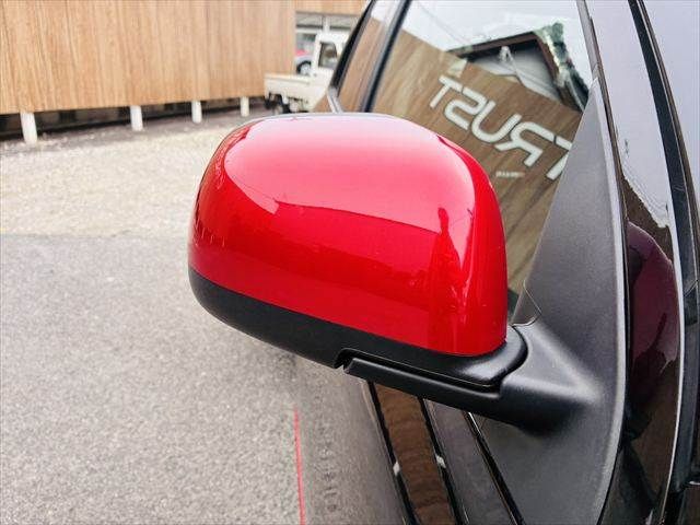 NISSAN MARCH 2019 Image 31