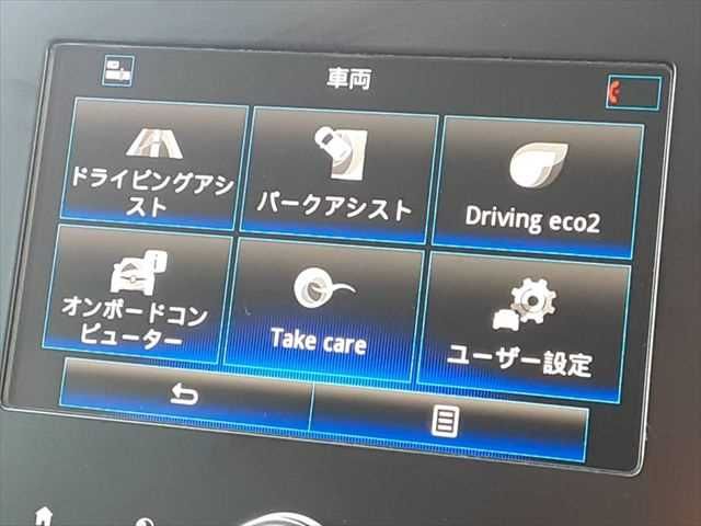 RENAULT MEGANE HATCH 2019 Image 31