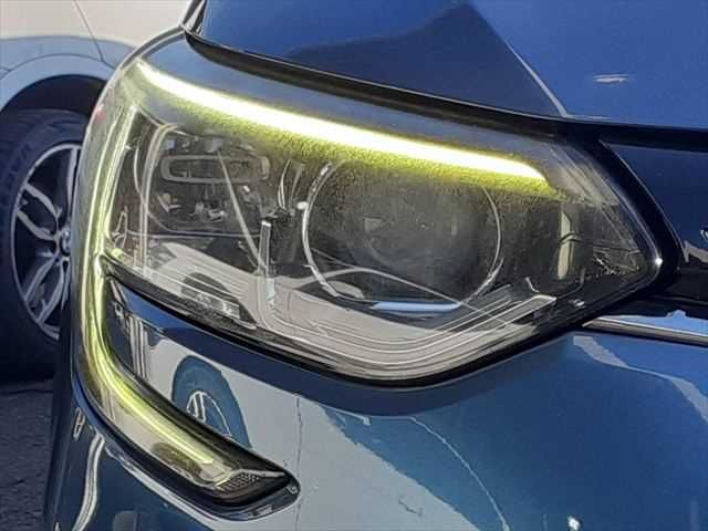 RENAULT MEGANE HATCH 2019 Image 31