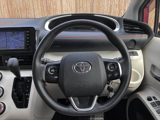 TOYOTA SIENTA 2016 Image 31