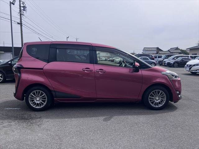 TOYOTA SIENTA 2016 Image 31