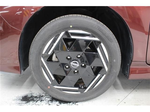 NISSAN LEAF 2022 Image 31