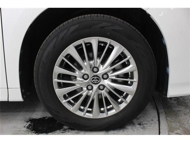 TOYOTA ALPHARD HYBRID 4WD 2019 Image 31