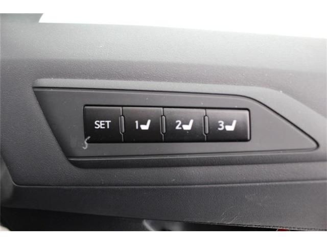 TOYOTA ALPHARD HYBRID 4WD 2019 Image 31