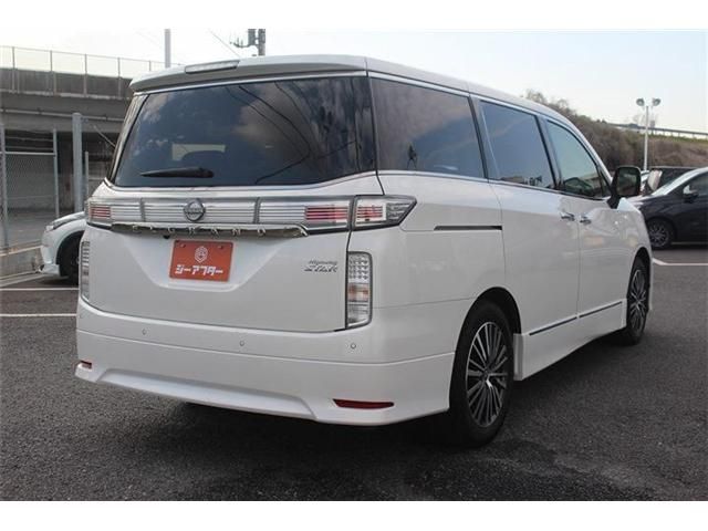 NISSAN ELGRAND 2024 Image 31