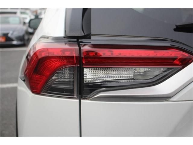 TOYOTA RAV4 PHV 2022 Image 31