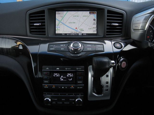 NISSAN ELGRAND 2014 Image 31