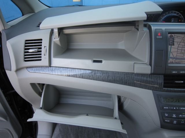 TOYOTA ESTIMA HYBRID 4WD 2011 Image 31