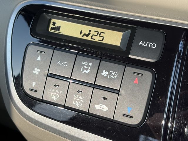 HONDA N BOX 2012 Image 31