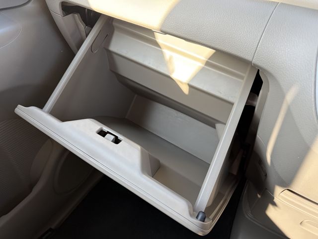 HONDA N BOX 2012 Image 31