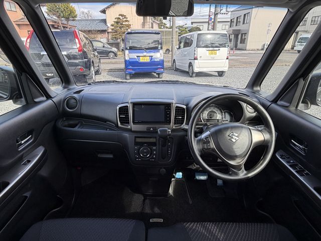 SUZUKI SPACIA CUSTOM Z 2017 Image 31