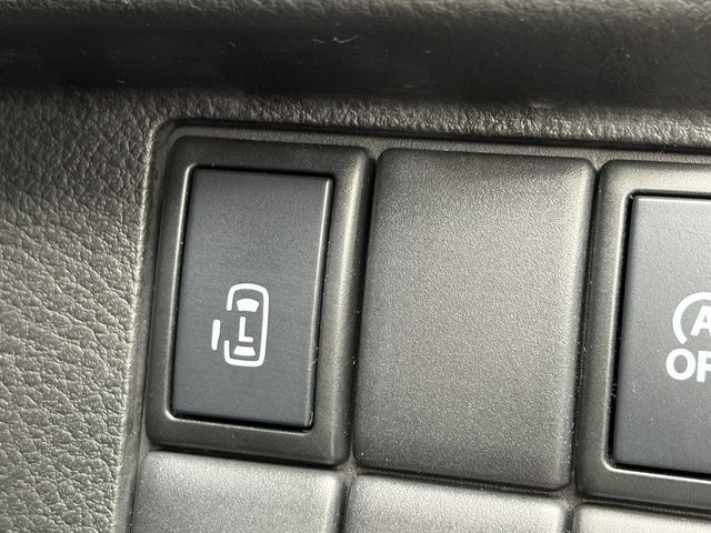 SUZUKI SPACIA CUSTOM Z 2017 Image 31