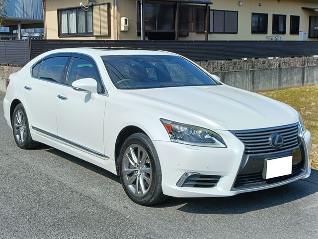 TOYOTA LEXUS LS600HL 2015 Image 31