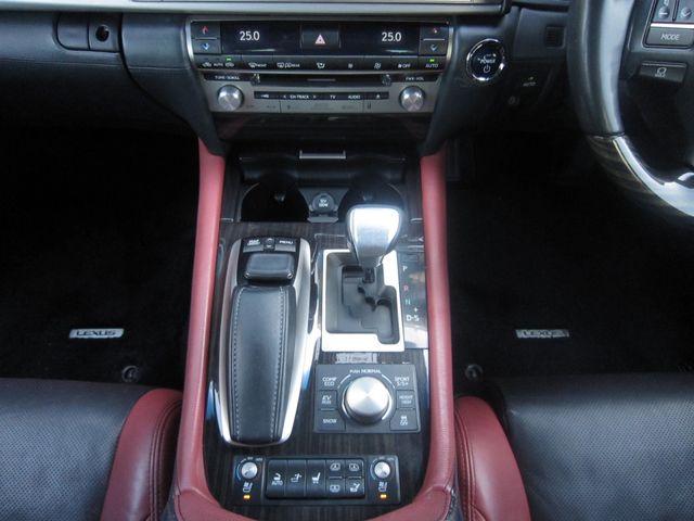 TOYOTA LEXUS LS600HL 2015 Image 31