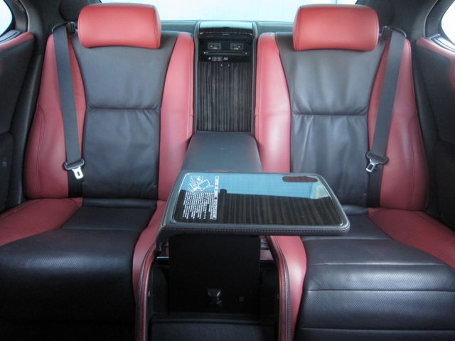 TOYOTA LEXUS LS600HL 2015 Image 31