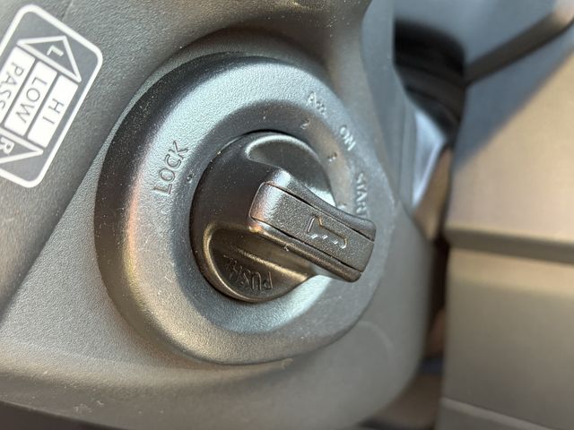 NISSAN X-TRAIL 2WD 2013 Image 31