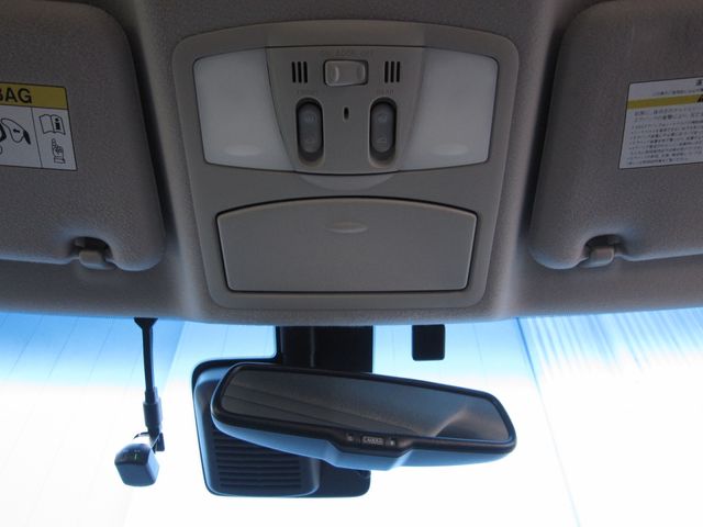 NISSAN ELGRAND 2023 Image 31