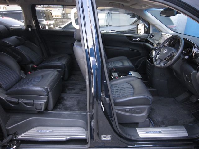 NISSAN ELGRAND 2023 Image 31