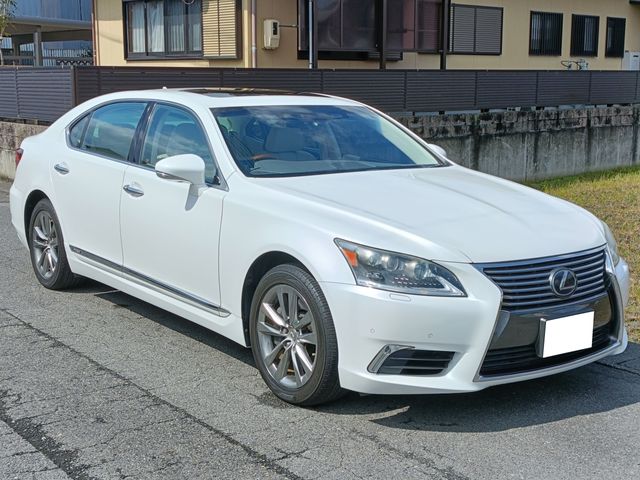 TOYOTA LEXUS LS600HL 2013 Image 31