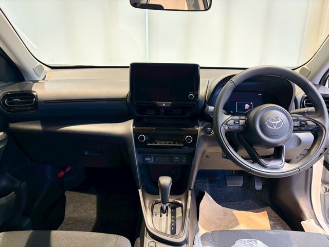 TOYOTA YARIS CROSS HYBRID 2026 Image 31