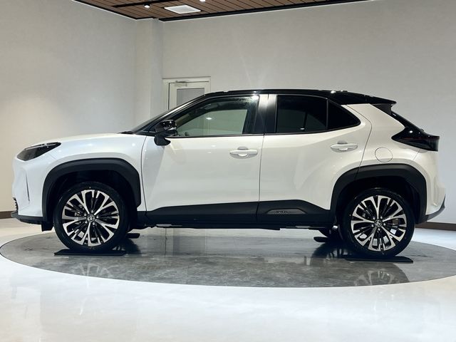 TOYOTA YARIS CROSS HYBRID 2026 Image 31