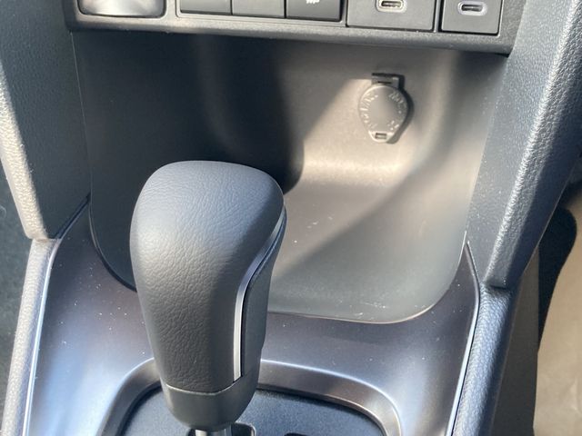 TOYOTA YARIS CROSS HYBRID 2026 Image 31