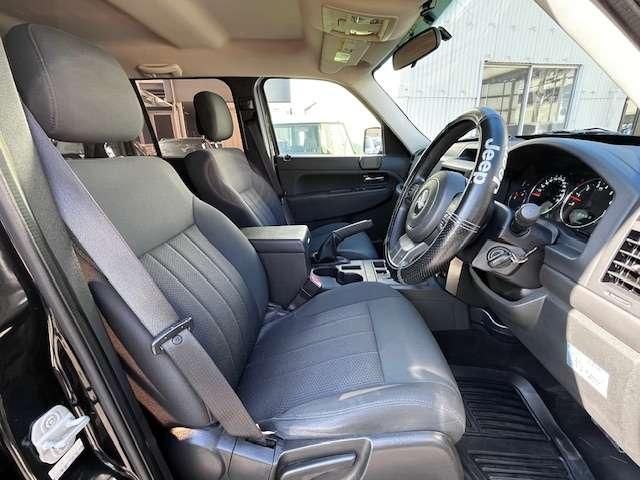 JEEP CHEROKEE 2011 Image 31