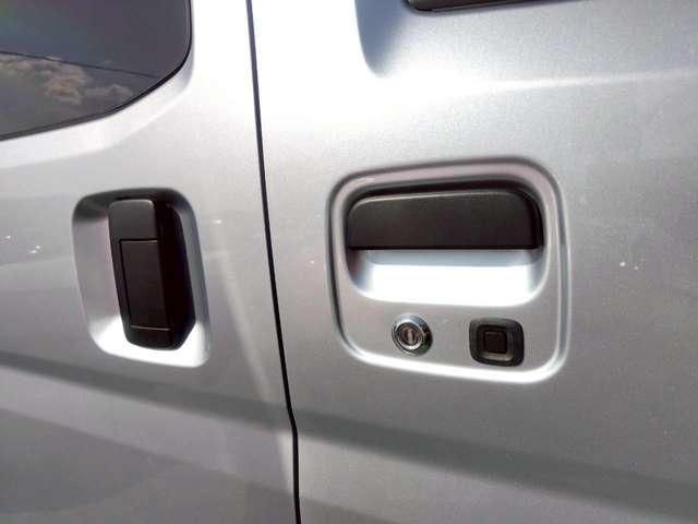 DAIHATSU HIJET CARGO 2022 Image 31