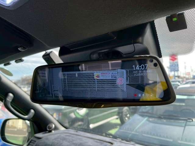 TOYOTA HIACE VAN 2WD 2019 Image 31