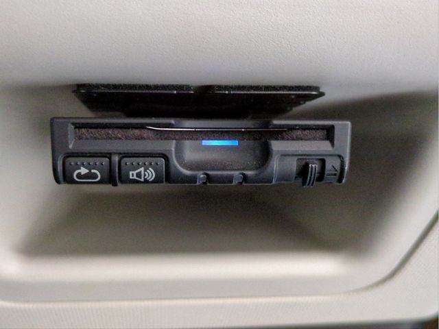 TOYOTA SPADE 2014 Image 31