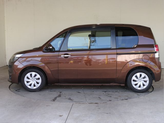 TOYOTA SPADE 2014 Image 31