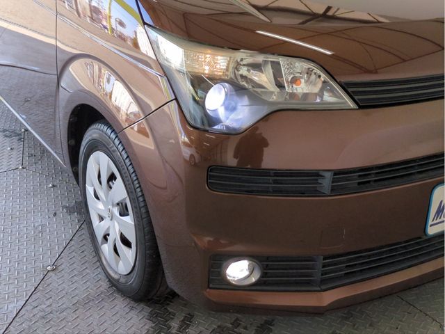 TOYOTA SPADE 2014 Image 31