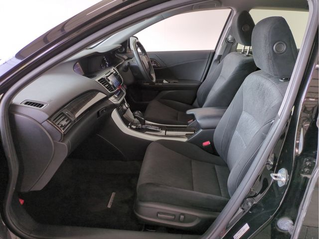 HONDA ACCORD HYBRID 2013 Image 31