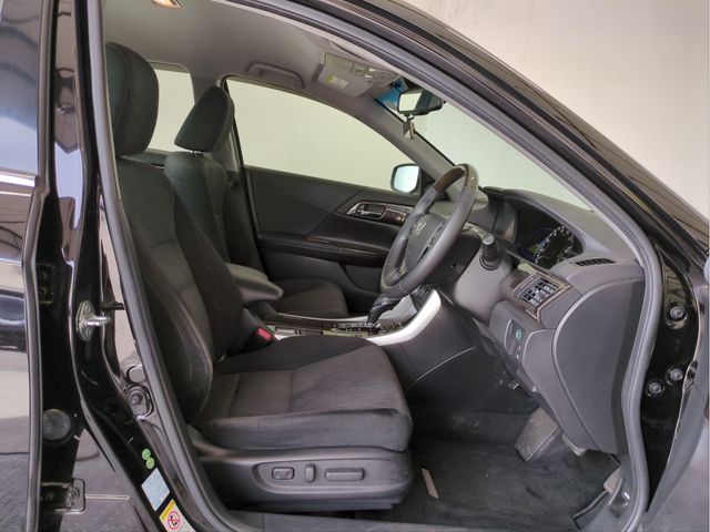 HONDA ACCORD HYBRID 2013 Image 31