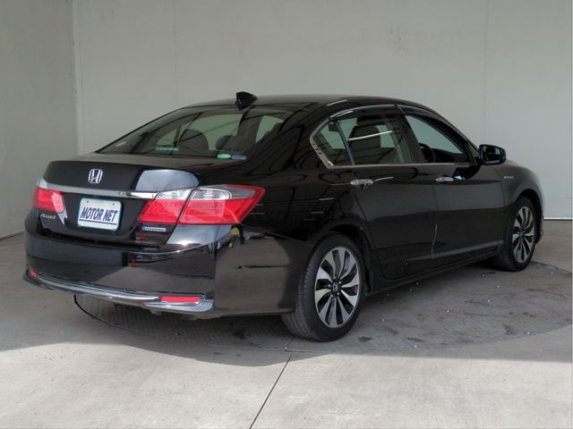 HONDA ACCORD HYBRID 2013 Image 31