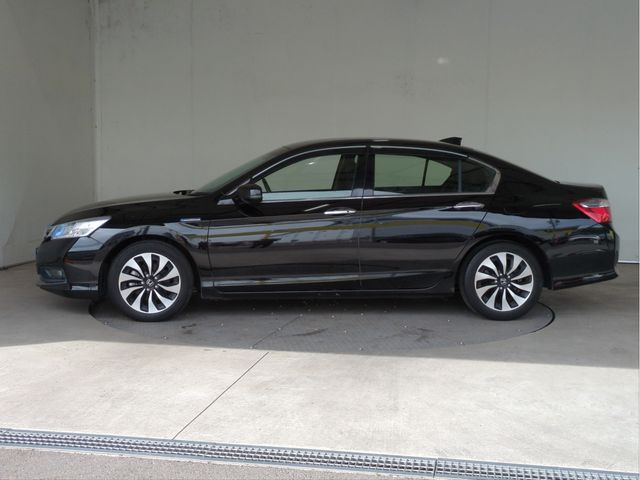 HONDA ACCORD HYBRID 2013 Image 31