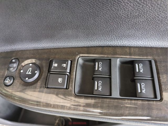 HONDA ACCORD HYBRID 2013 Image 31