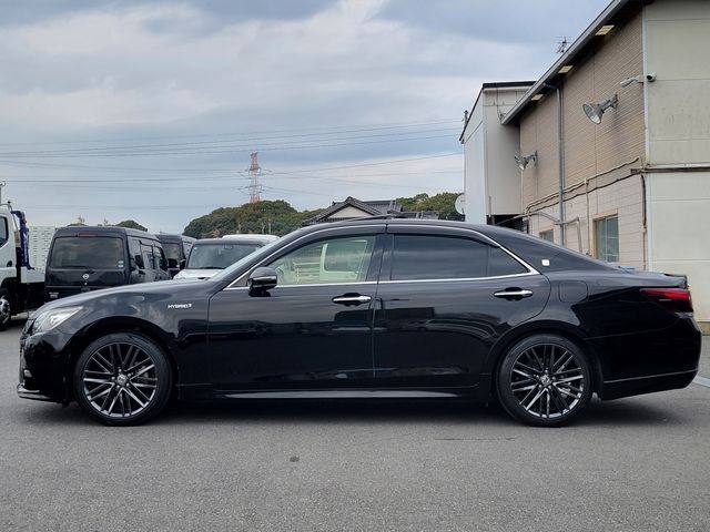 TOYOTA CROWN SEDAN HYBRID 2015 Image 31