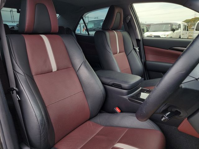 TOYOTA CROWN SEDAN HYBRID 2015 Image 31