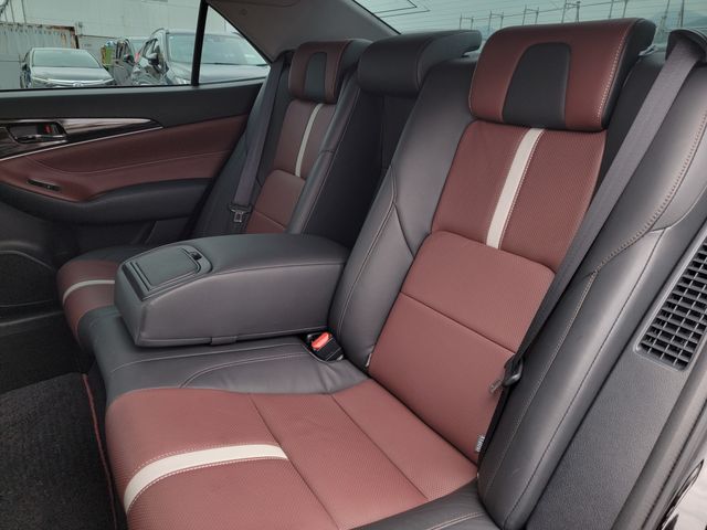 TOYOTA CROWN SEDAN HYBRID 2015 Image 31