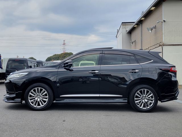 TOYOTA HARRIER 2WD 2019 Image 31
