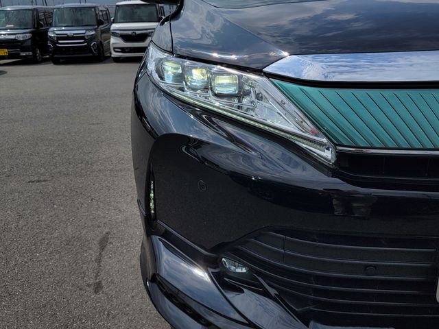 TOYOTA HARRIER 2WD 2019 Image 31