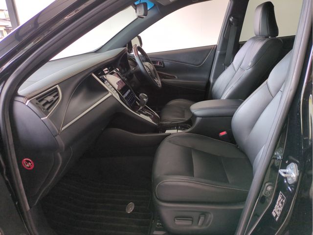 TOYOTA HARRIER 4WD 2015 Image 31