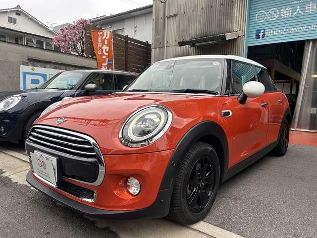 BMW MINI COOPER D 5DOOR 2019 Image 31