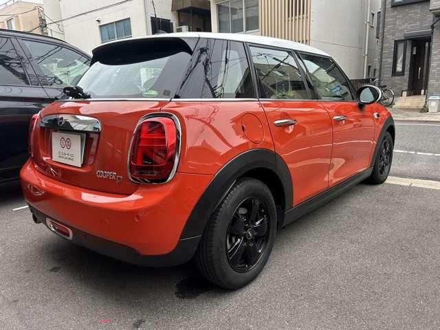 BMW MINI COOPER D 5DOOR 2019 Image 31