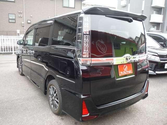 TOYOTA VOXY 2016 Image 31