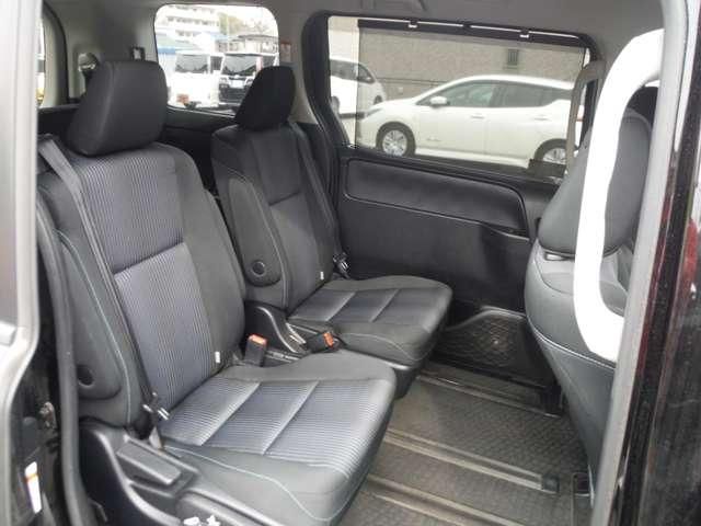 TOYOTA VOXY 2016 Image 31